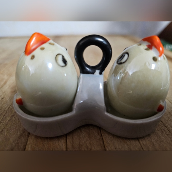 Chick Salt & Pepper shakers Porcelain vintage - Picture 4 of 5